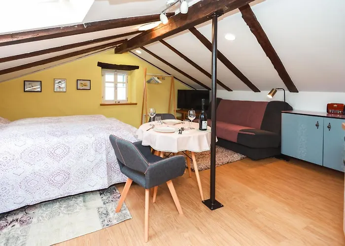 Nad Voltun Apartman Kastav