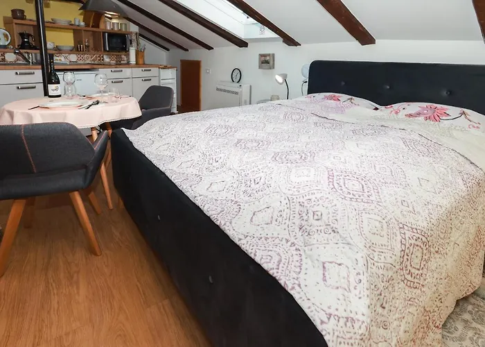 Nad Voltun Apartman *