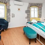 Nad Voltun *