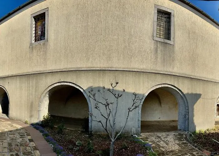 Nad Voltun * 卡斯塔